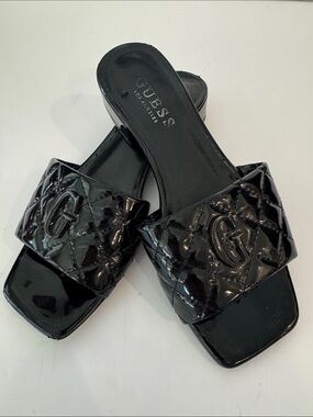 GUESS Black Quilted Patent Slide Mules with G Logo- size 6M